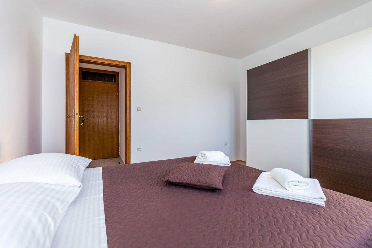Apartments Ori Pula Extérieur photo