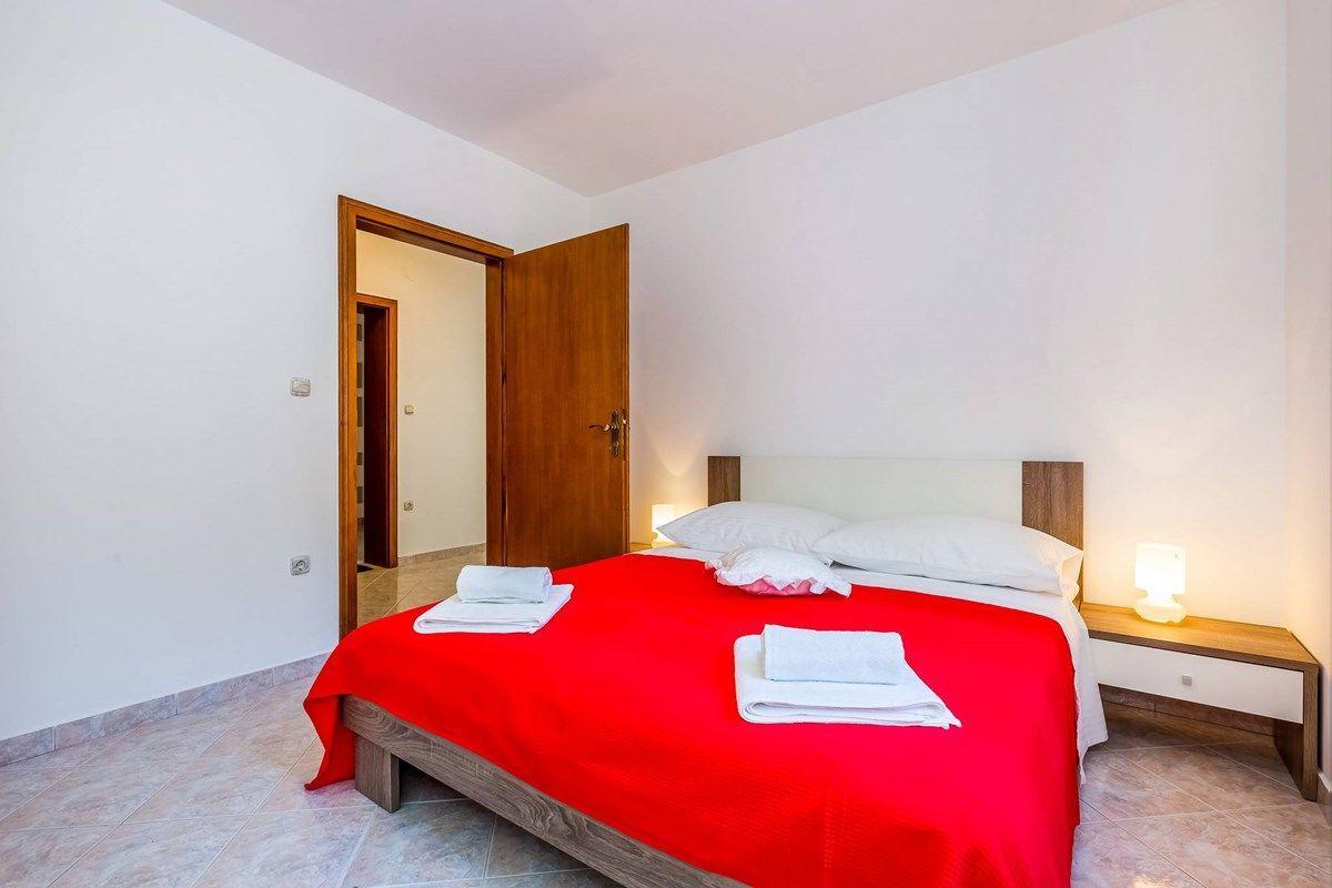 Apartments Ori Pula Extérieur photo